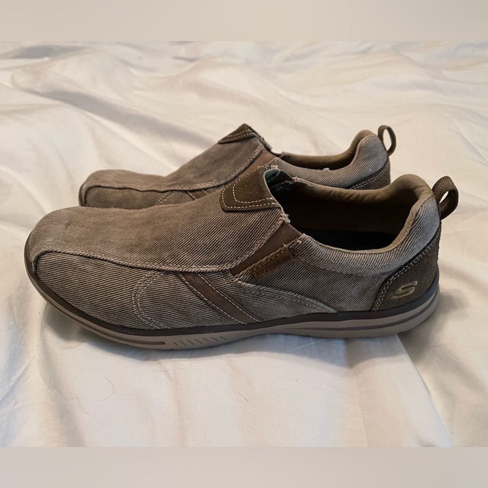 Skechers Slip Ons